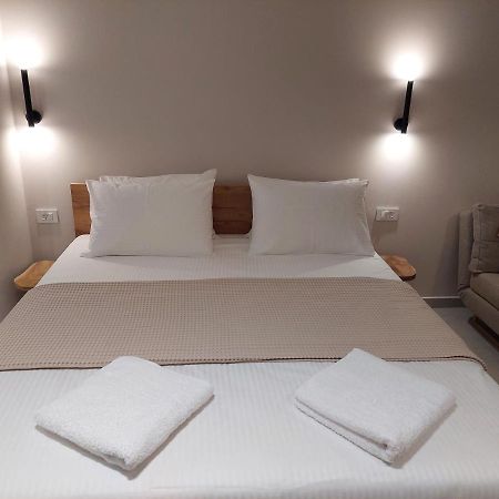 Phoenix Apartments Parga Eksteriør billede