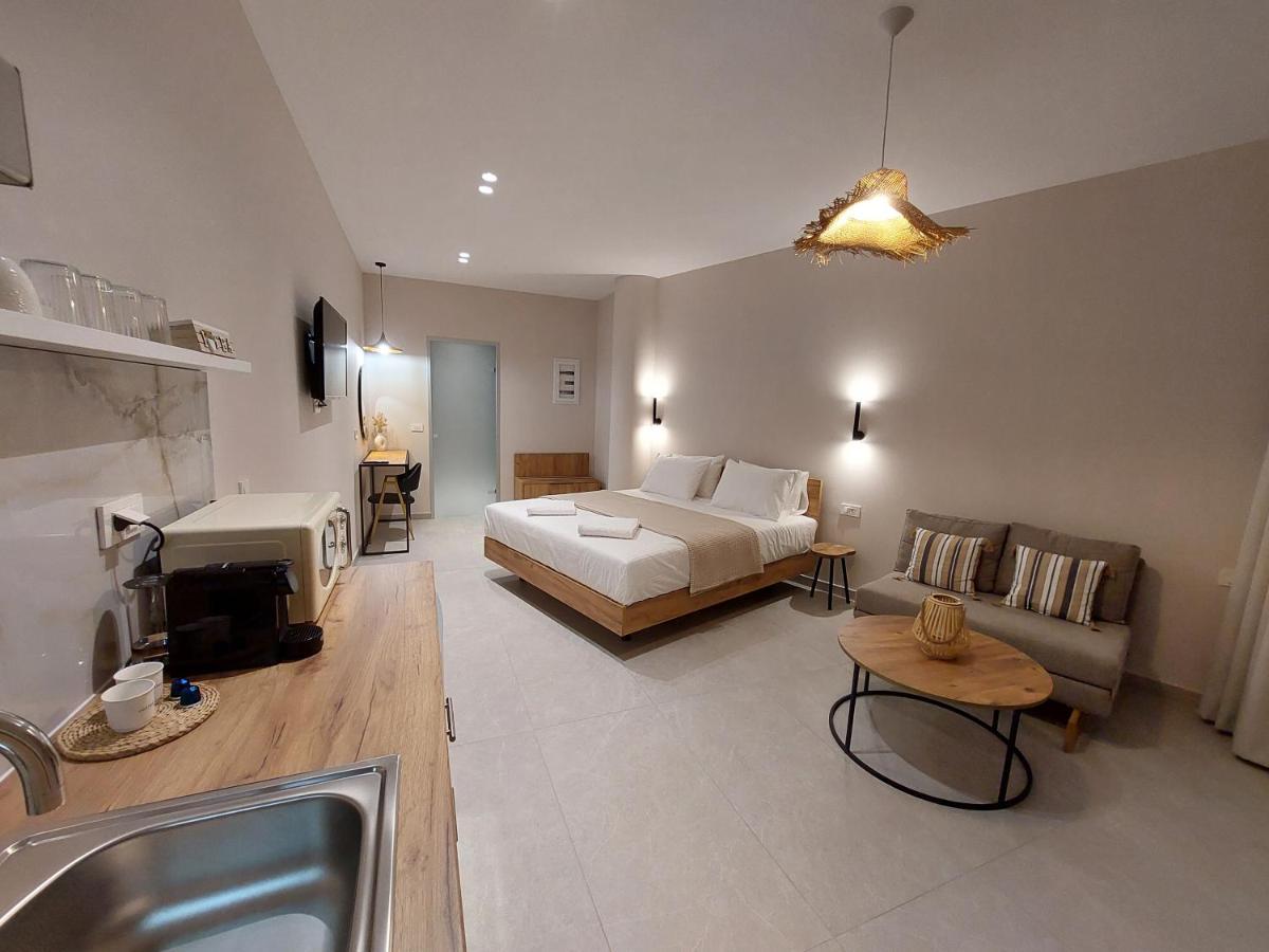 Phoenix Apartments Parga Eksteriør billede